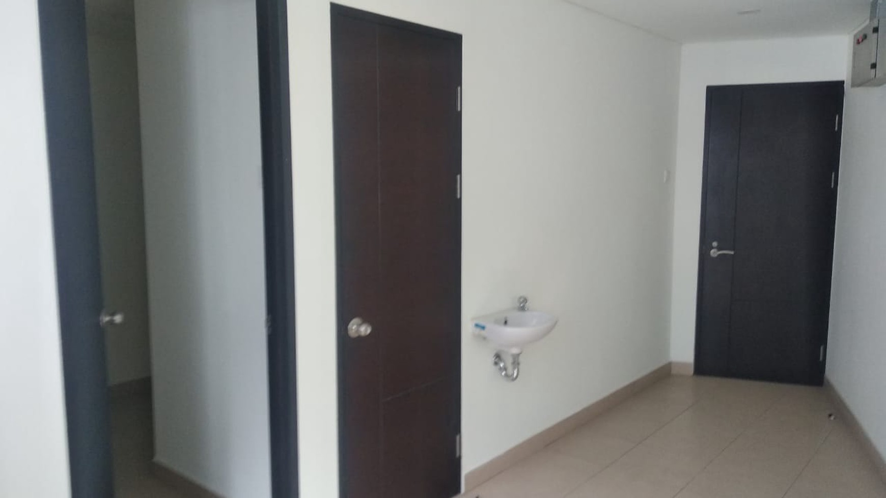 1059. Dijual Apartemen GRAHA Golf Unit Arion Surabaya Barat