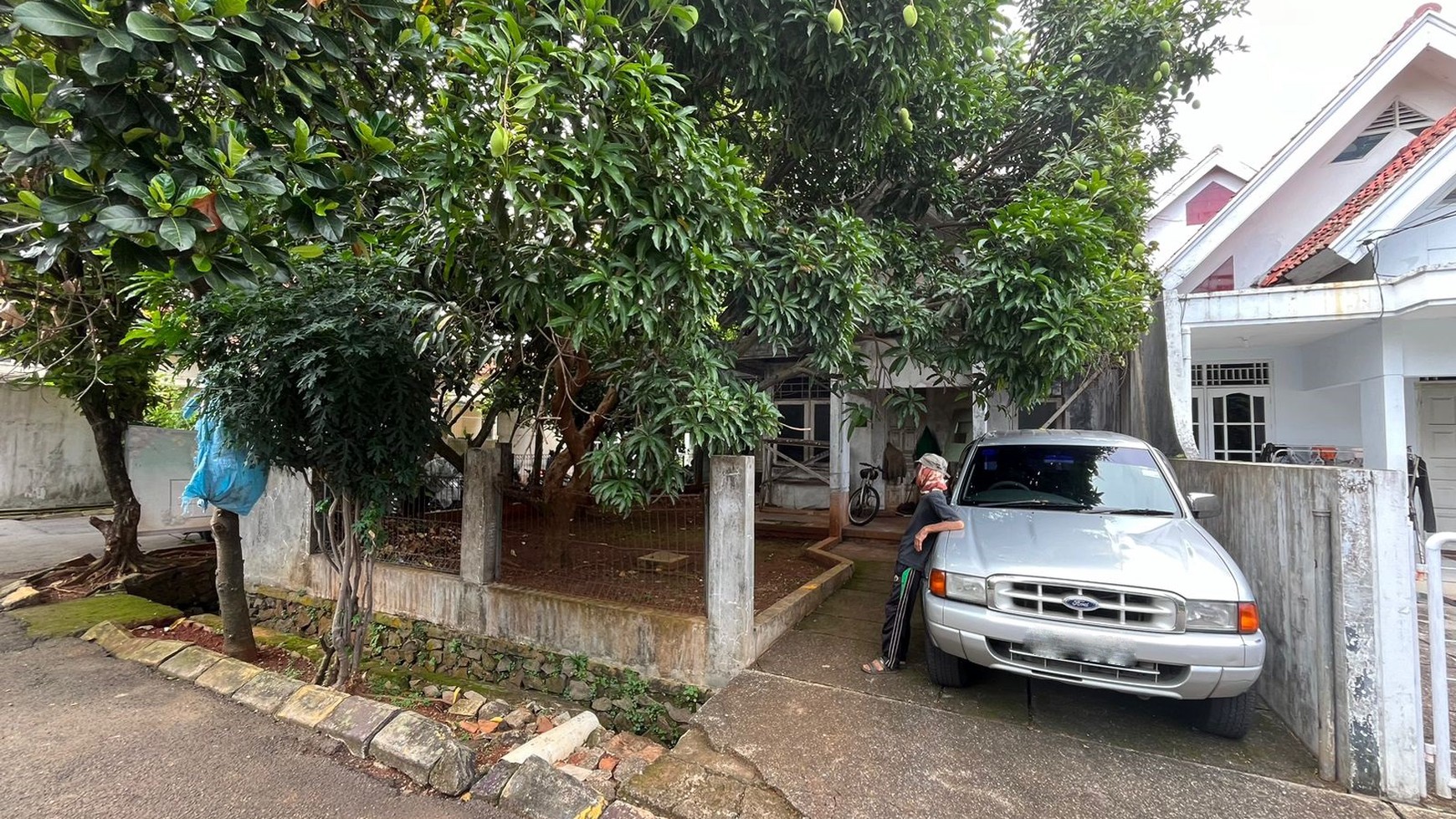 Rumah Hitung Tanah Di Cendana Loka Graha Raya Bintaro Jaya