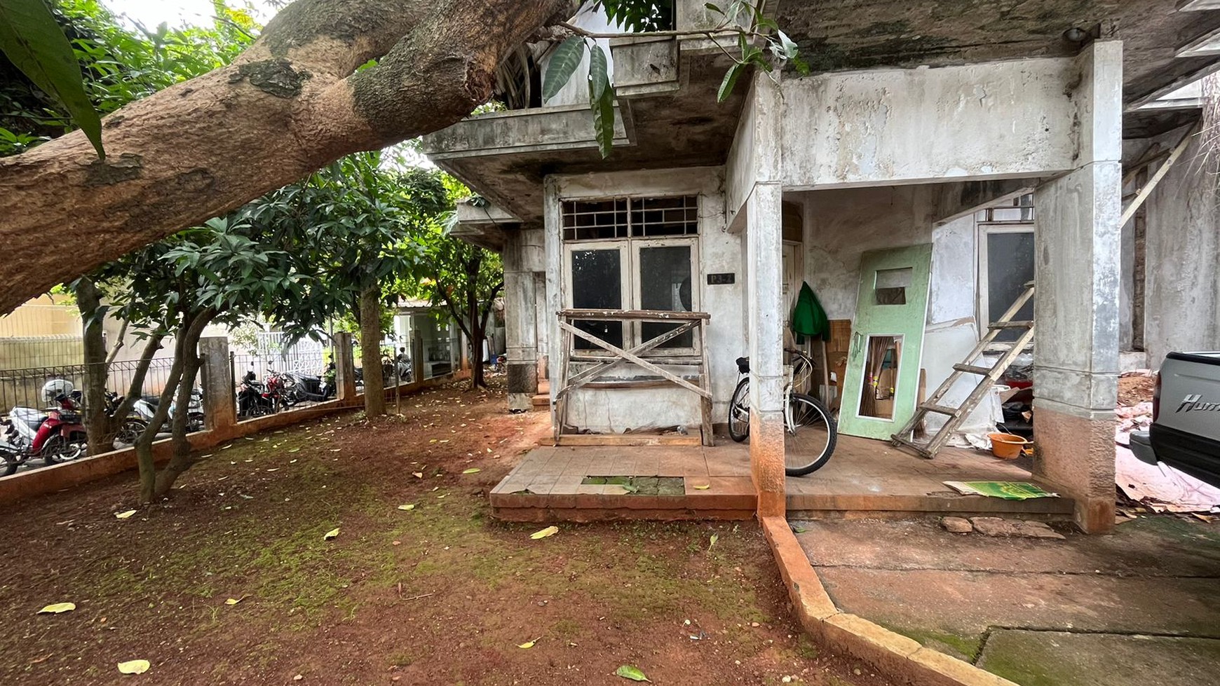 Rumah Hitung Tanah Di Cendana Loka Graha Raya Bintaro Jaya