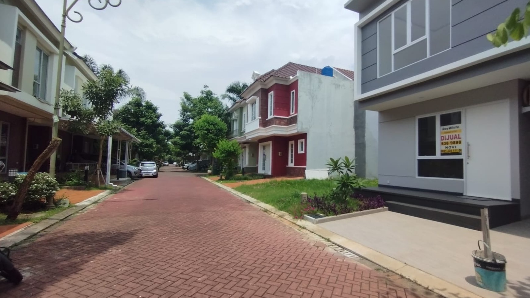 jual cepat rumah siap huni strategis, harga nego malibu village cluster fernhil gading serpong