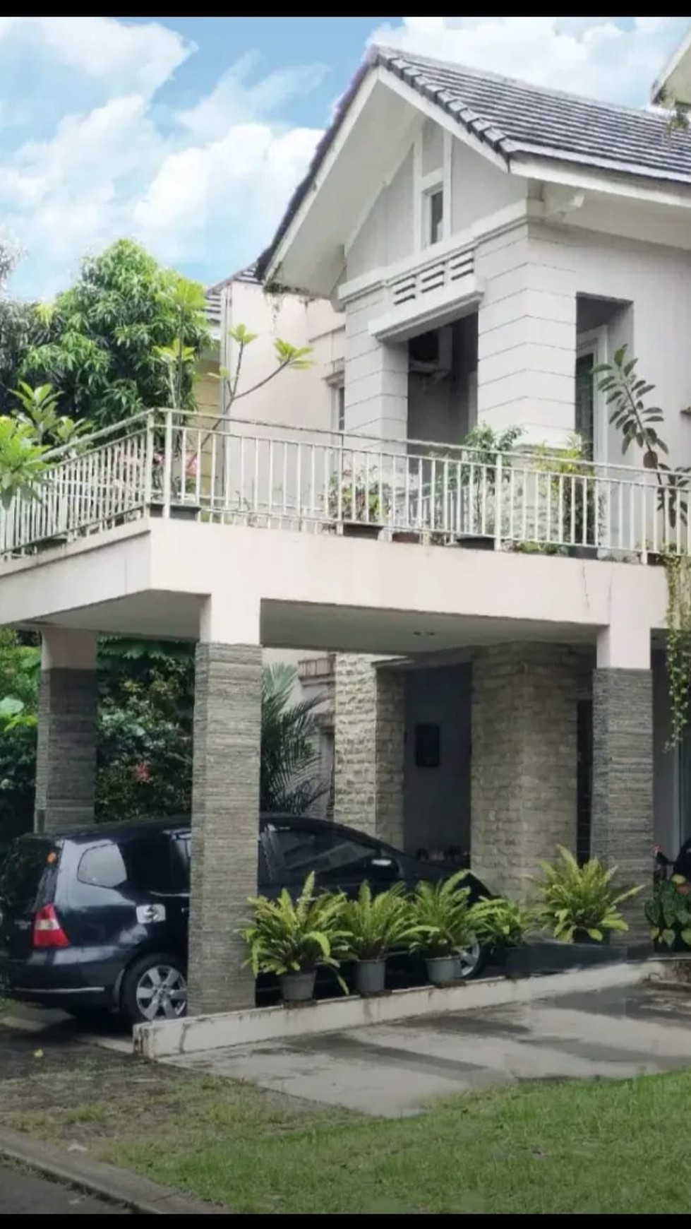 Rumah rapi di The Green