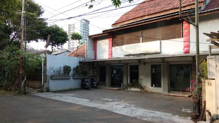 DIJUAL RUMAH JALAN DHARMAWANGSA KEBAYORAN BARU JAKARTA SELATAN 