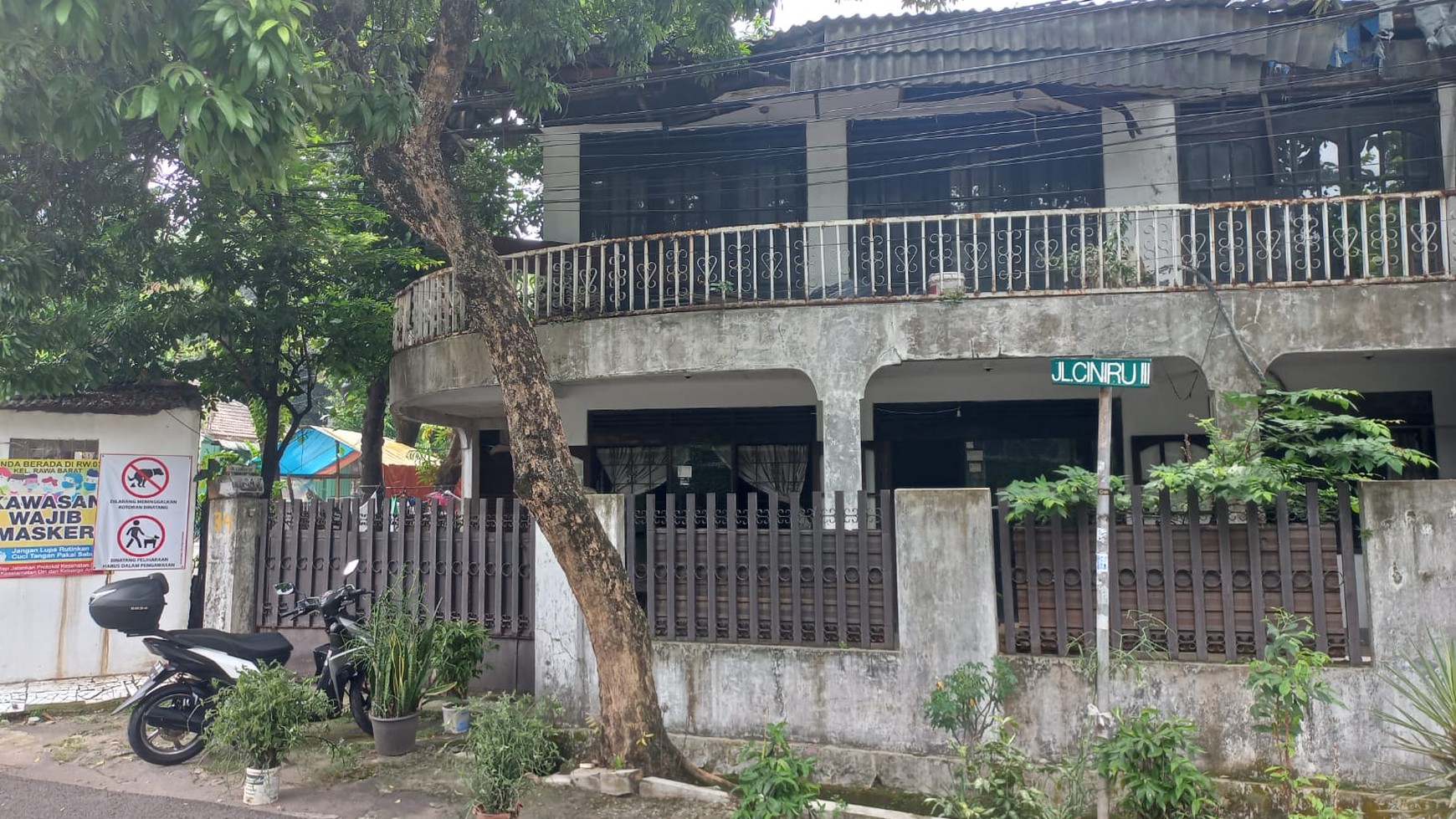 RUMAH DIJUAL JALAN CINIRU KEBAYORAN BARU JAKARTA SELATAN