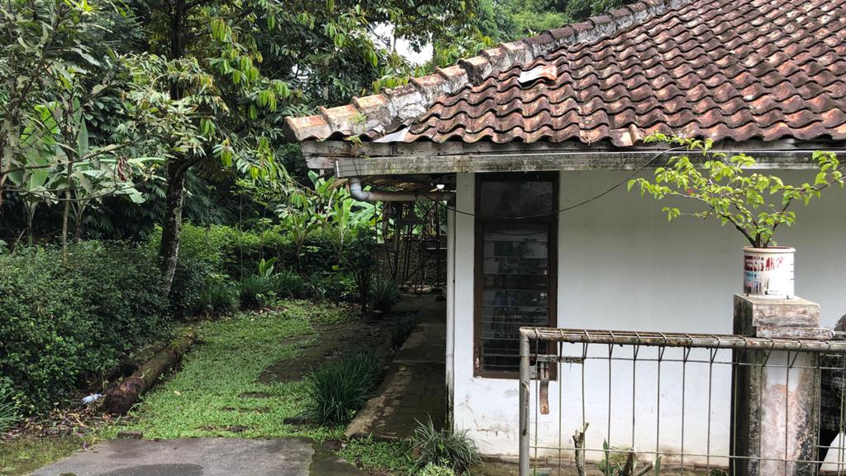 Rumah Hitung Tanah di Awiligar Jarang Ada