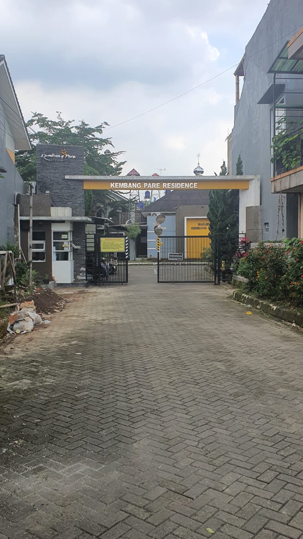 Rumah Minimalis di Kembang Pare Residence, Dekat Borma Kiaracondong.  Kota Bandung