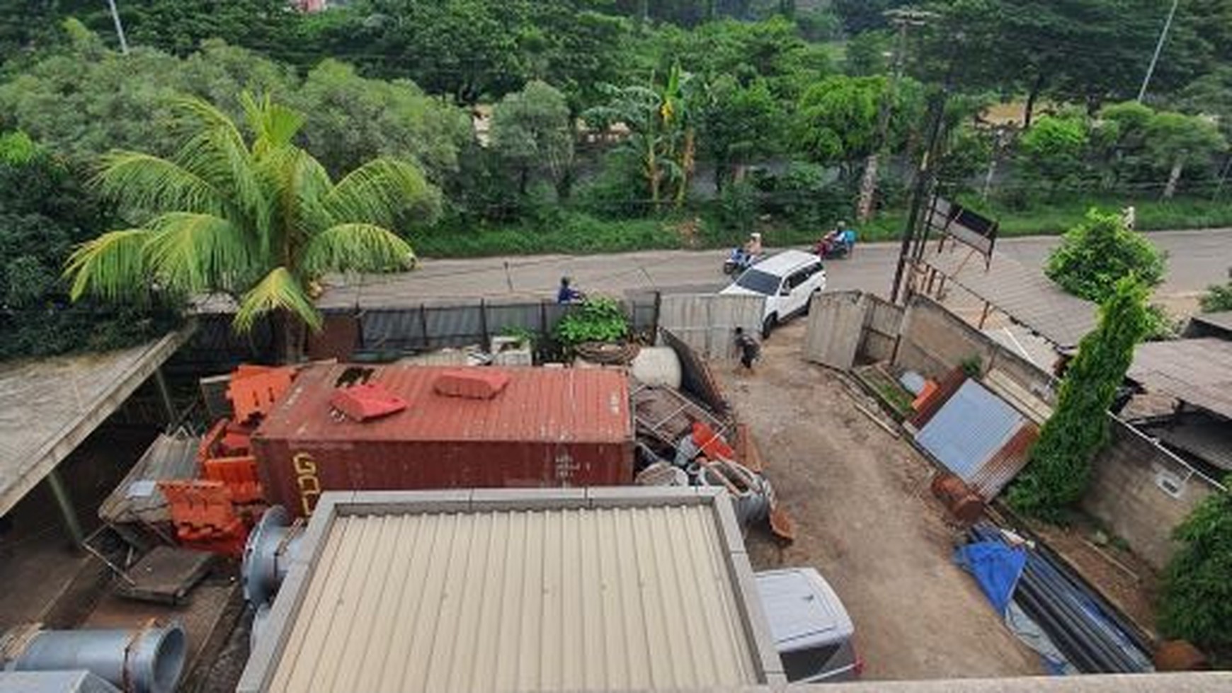 Workshop dan Kantor 2 Lantai di Dekat tol Cibitung Cikarang Selatan