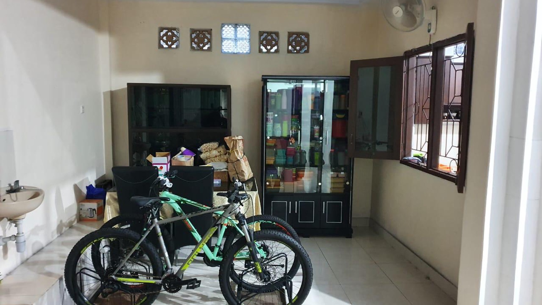 Dijual Rumah lokasi bagus di Cluster Visalia, Kota Wisata Cibubur