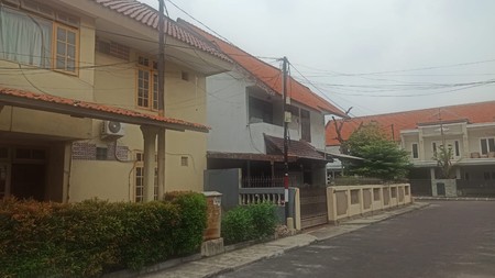 Rumah Hook Lokasi Strategis dengan Lingkungan Asri @Cempaka Putih