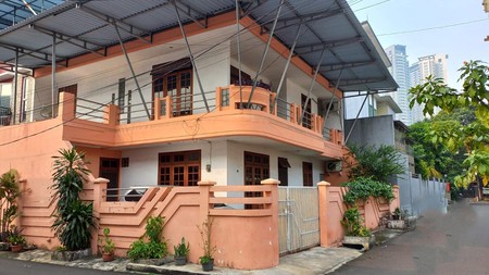 Dijual Rumah Hook di Tanjung Barat, Jagakarsa Jakarta Selatan