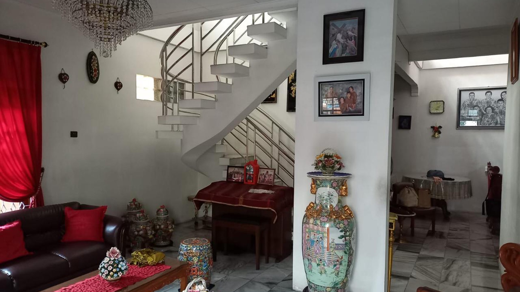 Dijual Rumah Hook di Tanjung Barat, Jagakarsa Jakarta Selatan