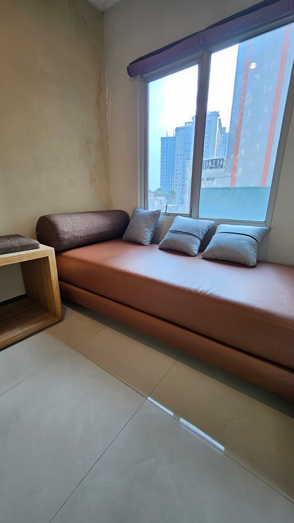 DIJUAL APARTEMEN GALERI CIUMBULEUIT 1 BANDUNG 4+1 KAMAR TIDUR / 4+1 Bedroom Apt FOR SALE