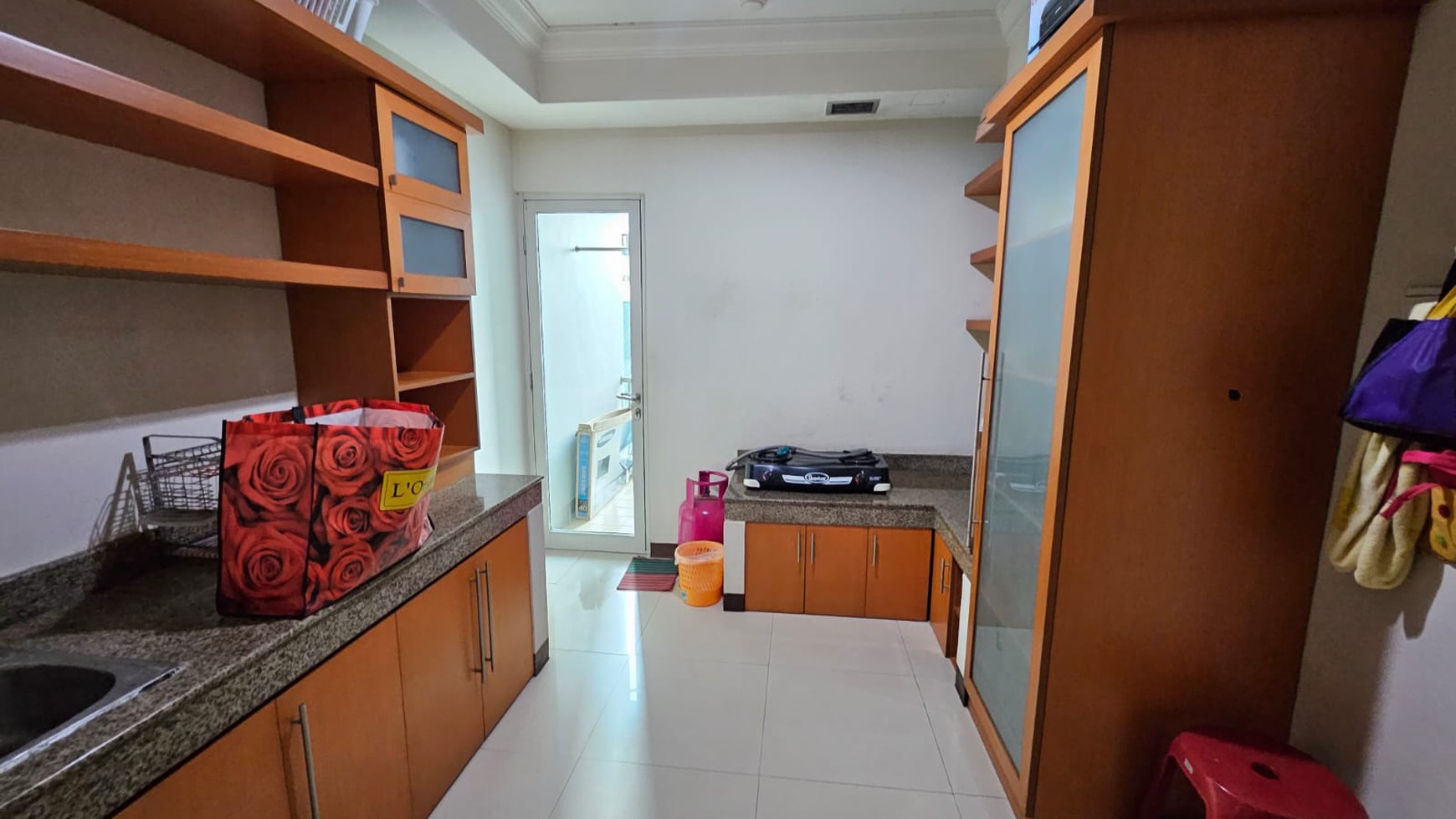 DIJUAL APARTEMEN GALERI CIUMBULEUIT 1 BANDUNG 4+1 KAMAR TIDUR / 4+1 Bedroom Apt FOR SALE