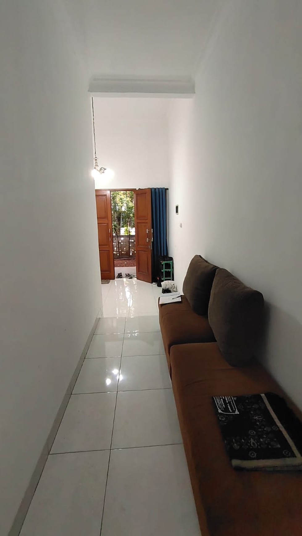 Rumah 1 Lantai di Anggrek Loka Bsd City, atap baja ringan