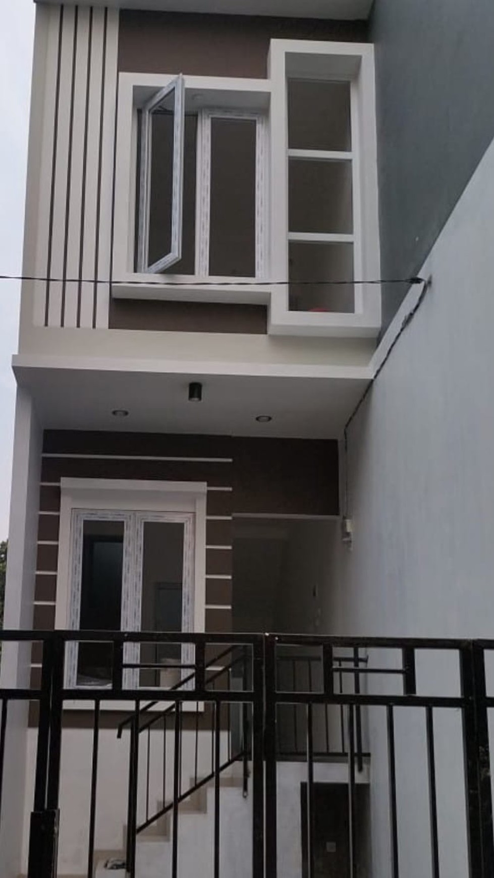 Rumah 2 Lantai baru di Kompleks Beacukai Sukapura Cilincing Jakarta Utara(Hook)
