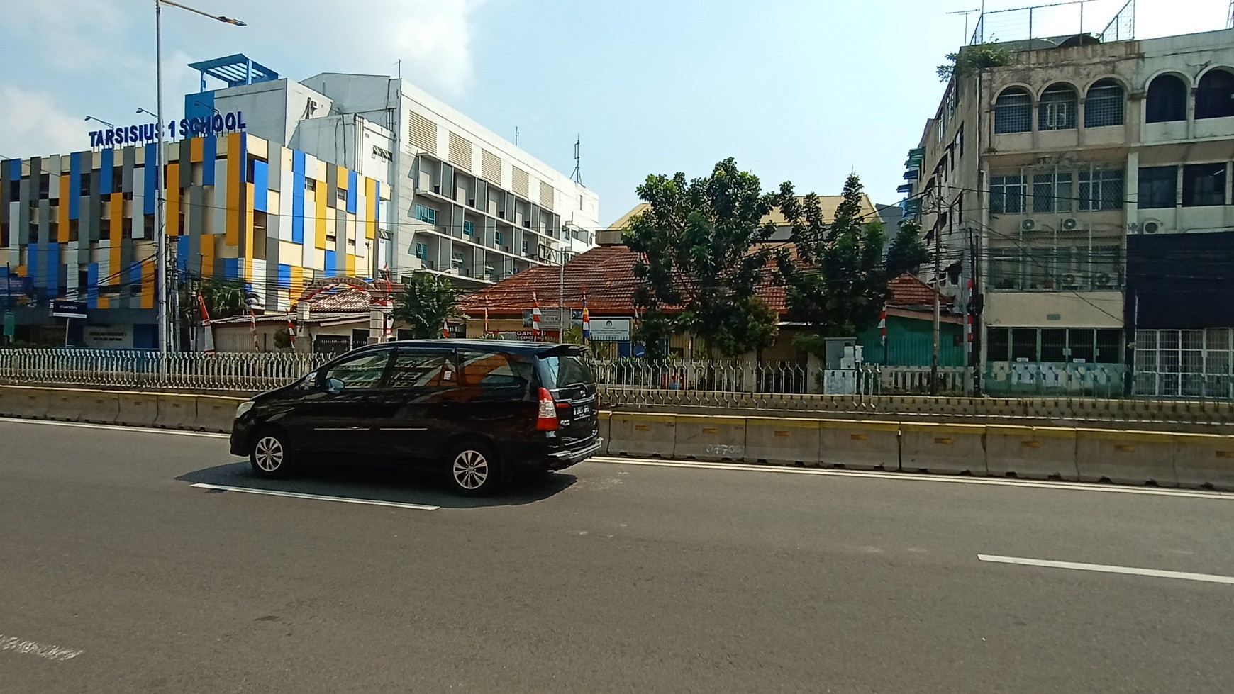 Gedung Kantor Hasyim Ashari Petojo Utara Gambir Jakarta Utara