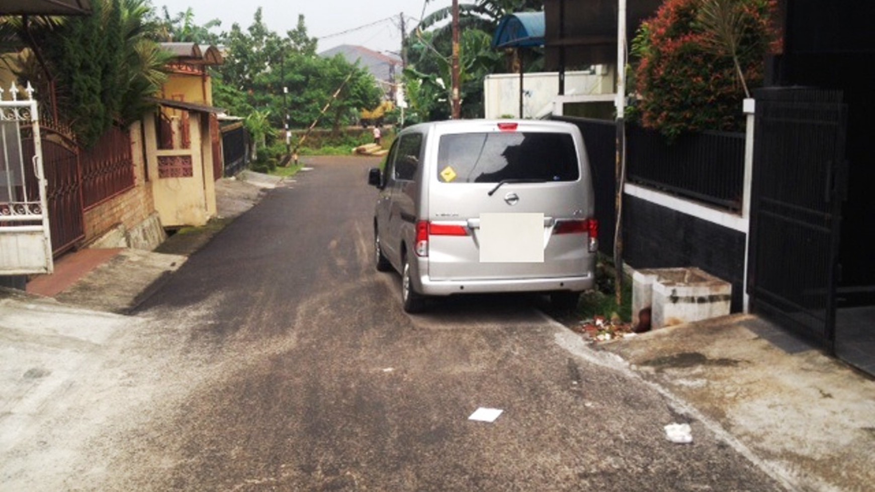 Rumah 2 lantai bebas banjir di Muhi Pondok Pinang JakSel.