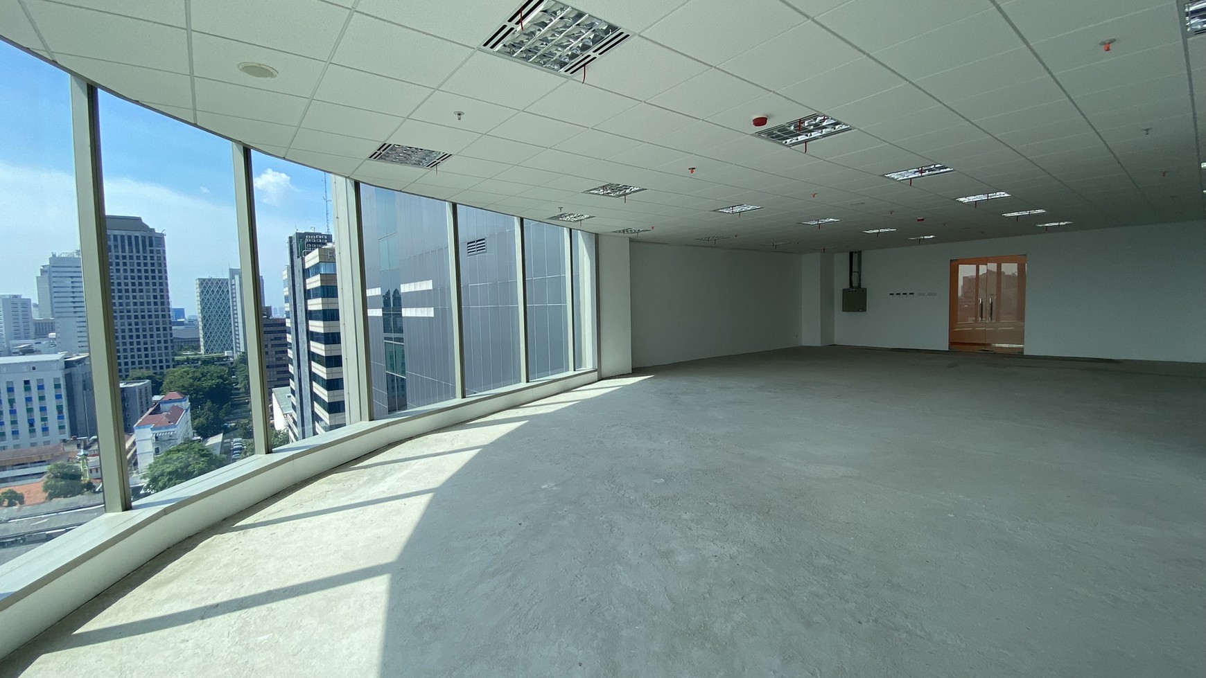 Dijual Murah Office Space Di Gedung Lippo Thamrin, Jakarta Pusat