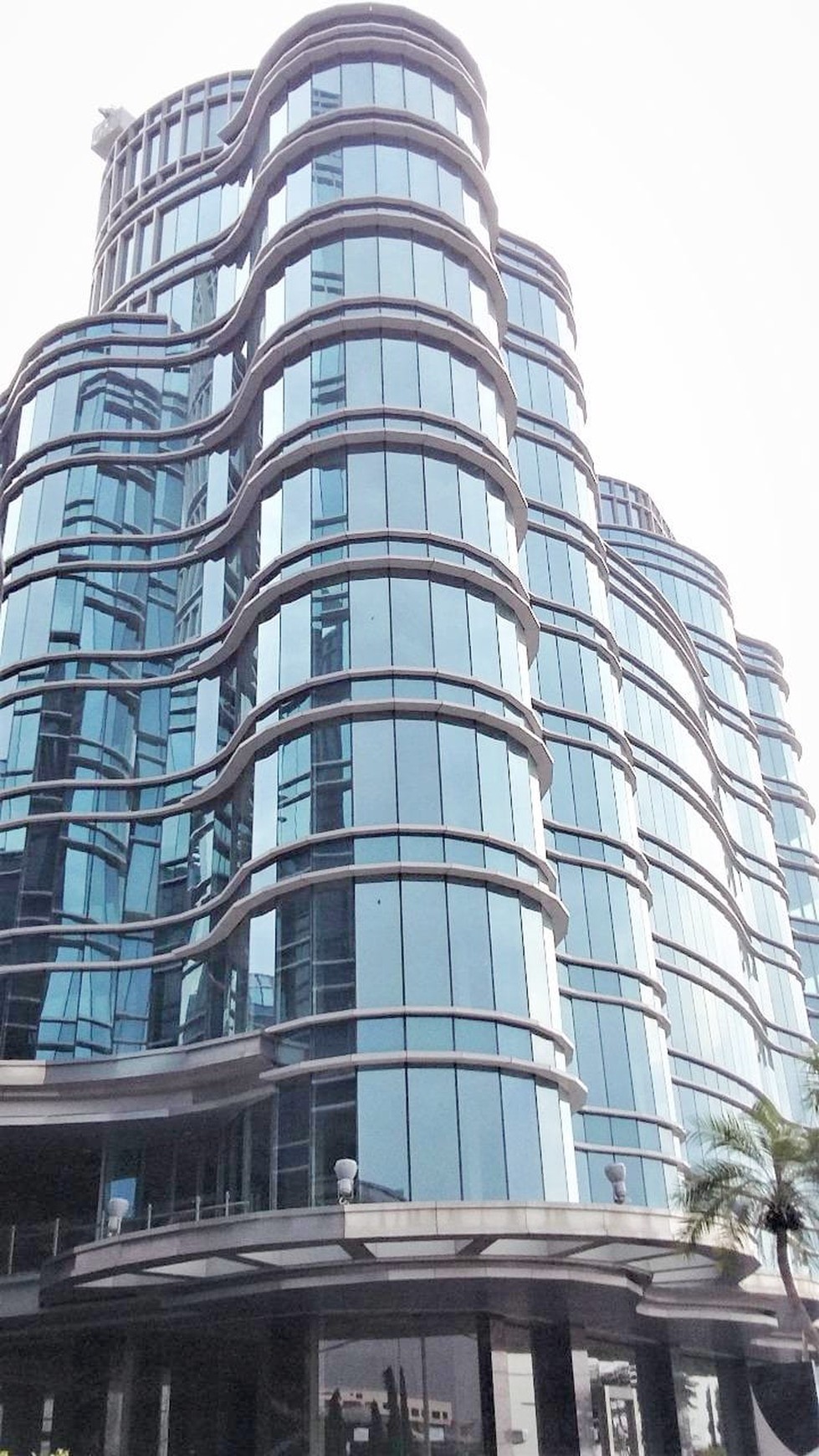 Gedung Landmark Pluit  13 Lantai 5.767,5 m2 Hook Lokasi Premium di  Penjaringan Jakarta Utara