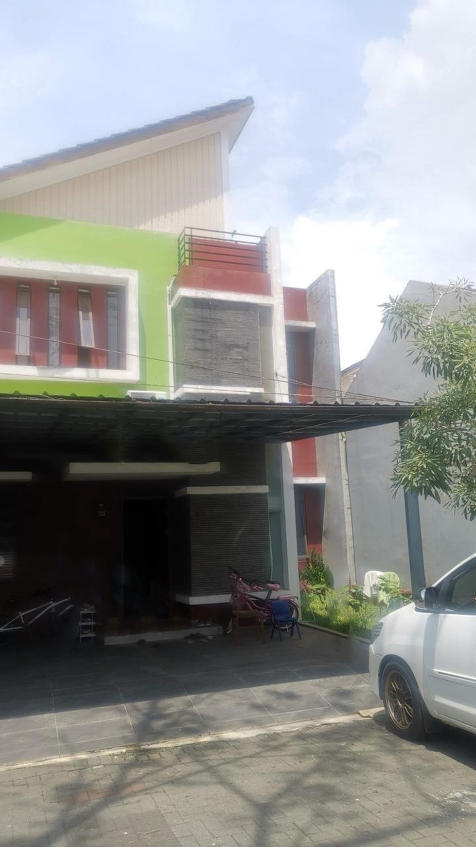 Rumah Siap Huni dalam Perumahan dan Lokasi Strategis @Bandung
