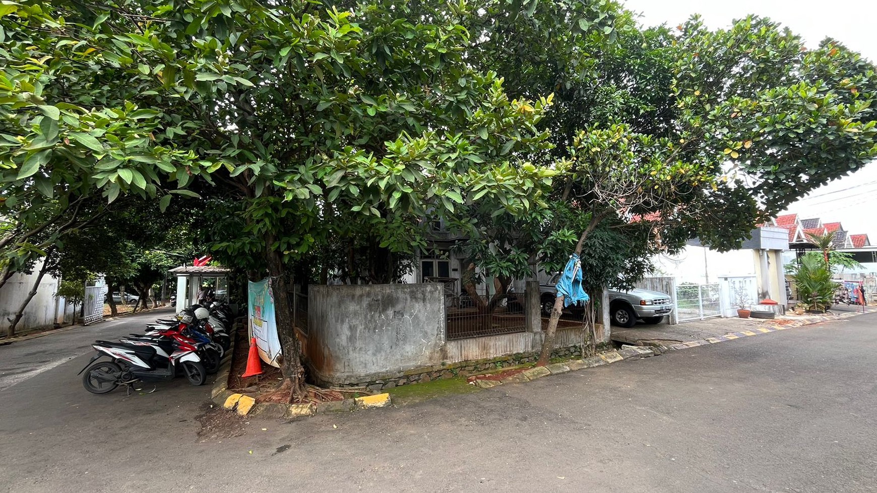 Rumah Hitung Tanah Di Cendana Loka Graha Raya Bintaro Jaya