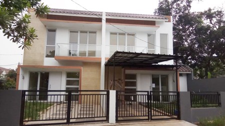 Rumah Siap Huni dengan Kondisi Terawat @Villa Melati Mas, BSD