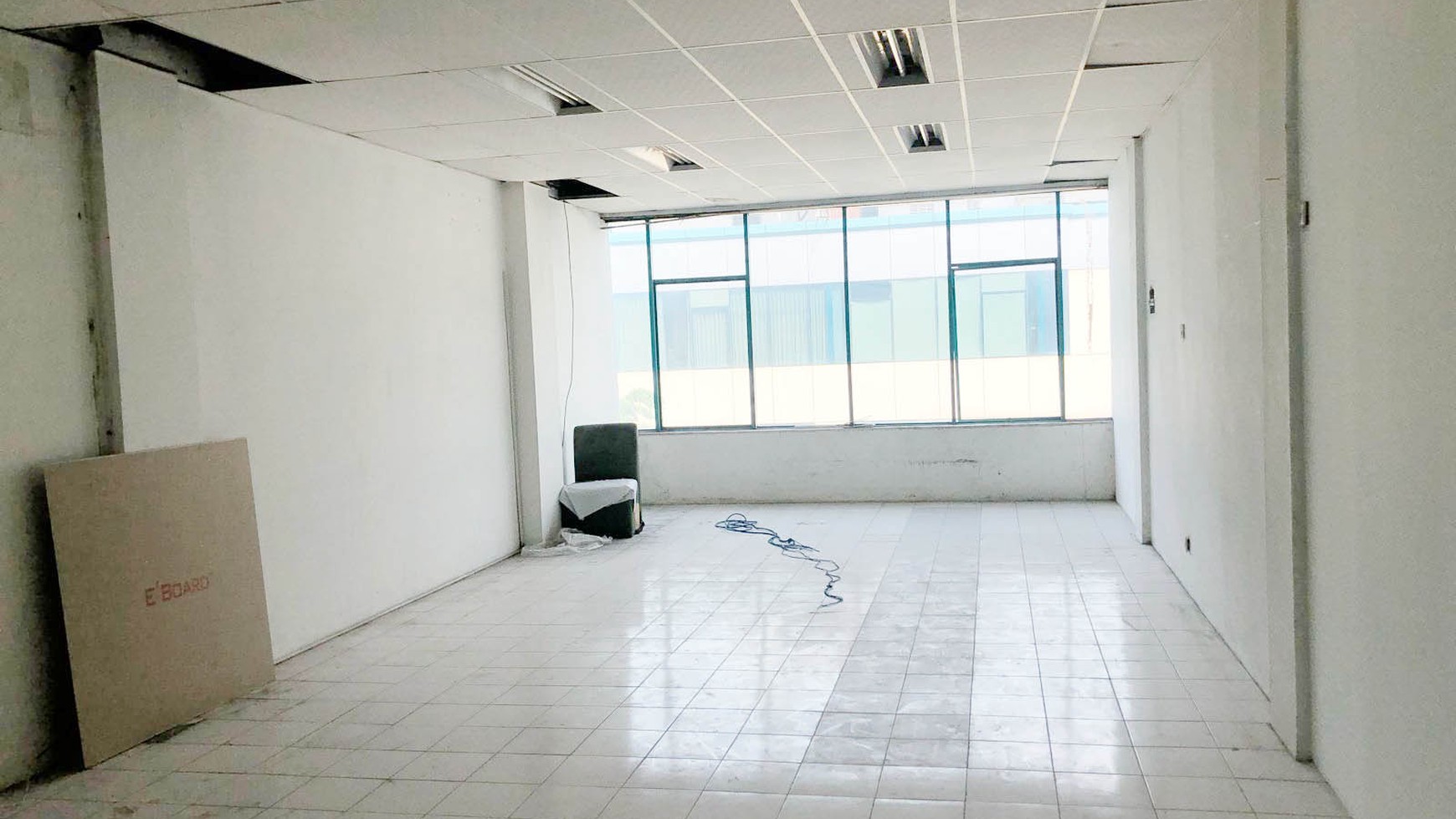 Ruko Bukit Gading Indah, Kelapa Gading, Luas 5x17m2