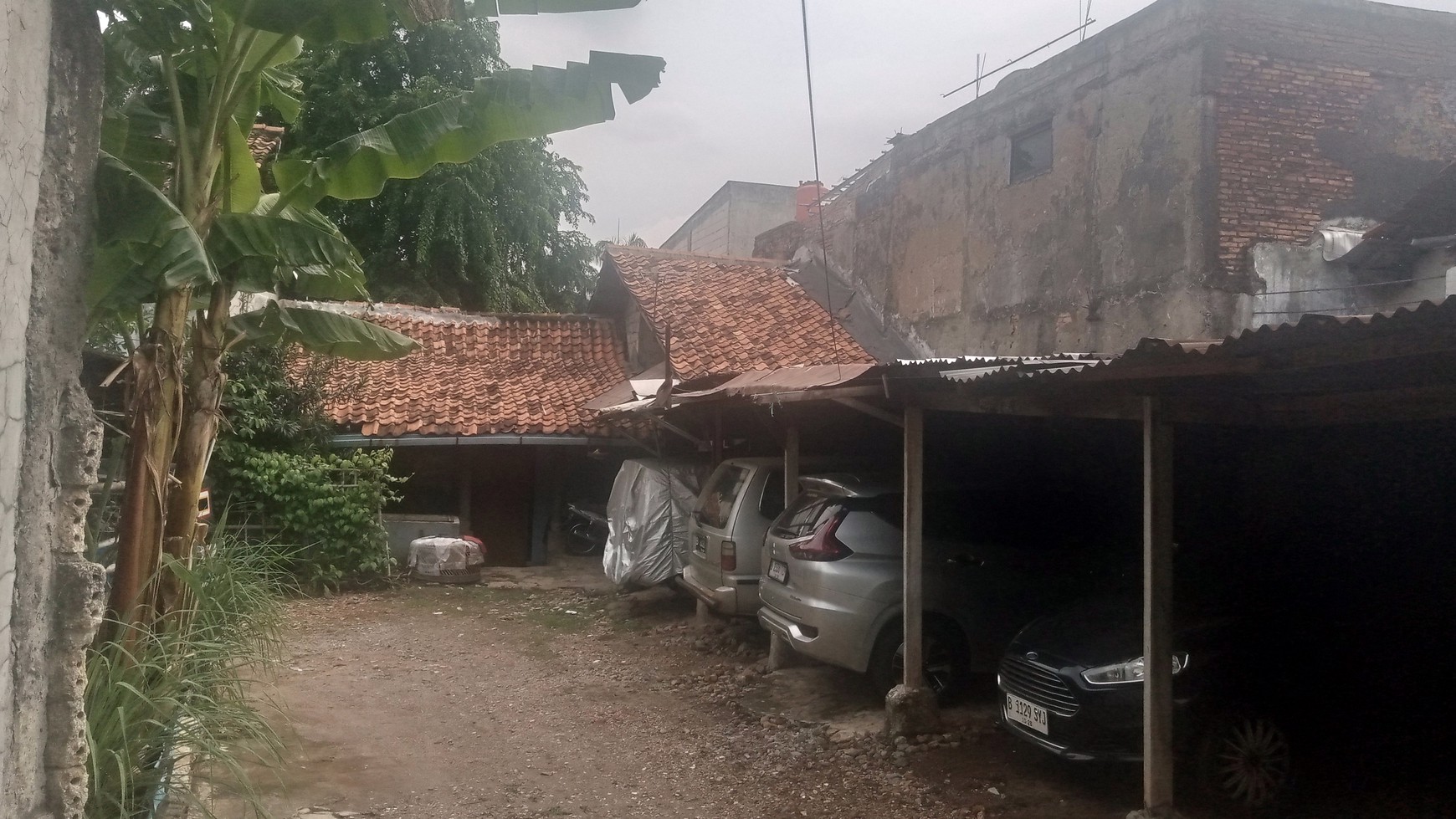 Rumah Komersial Pinggir Jalan di KH Abdullah Syafei 