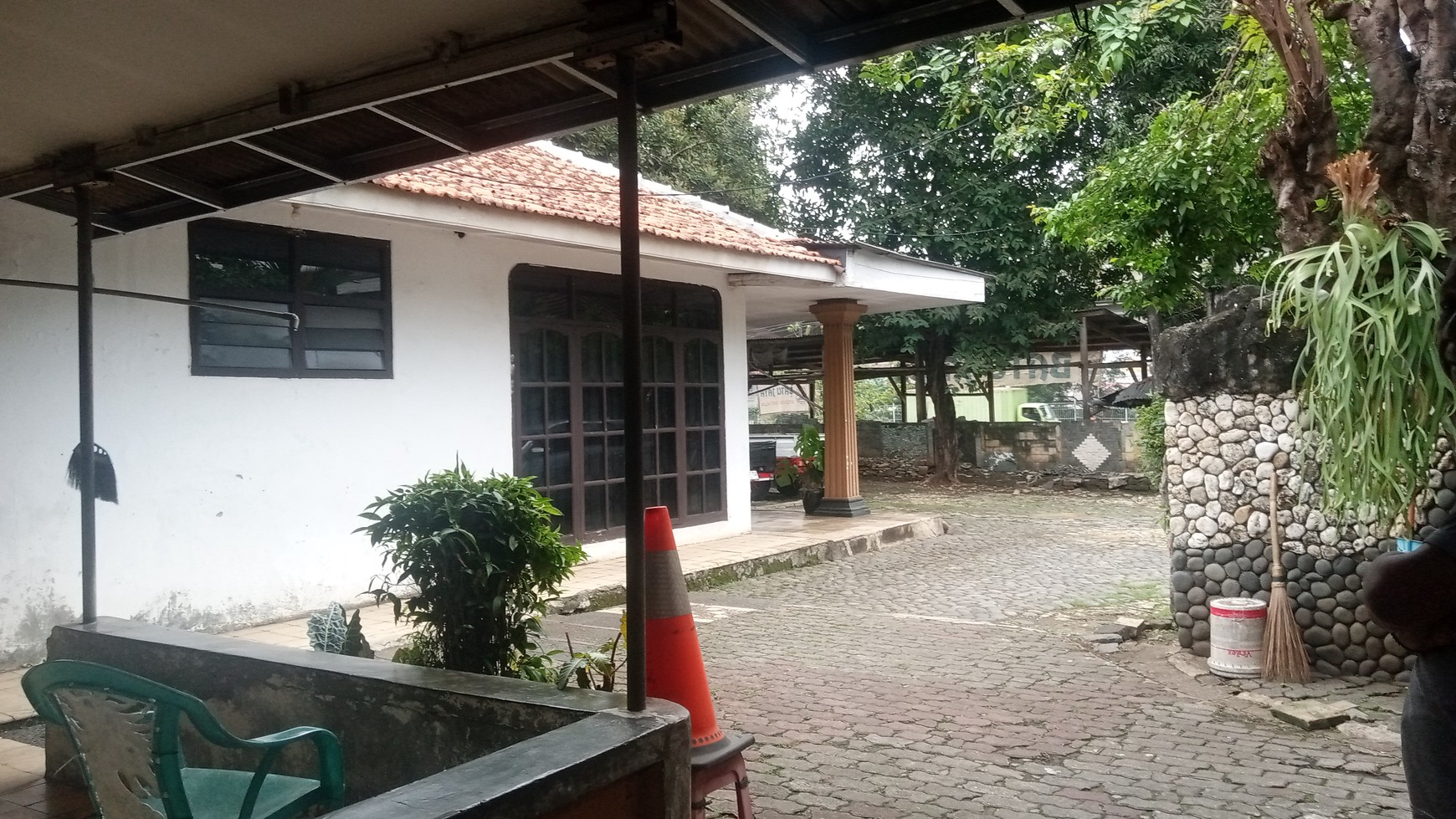 Dijual Rumah Komersial di Kalimalang