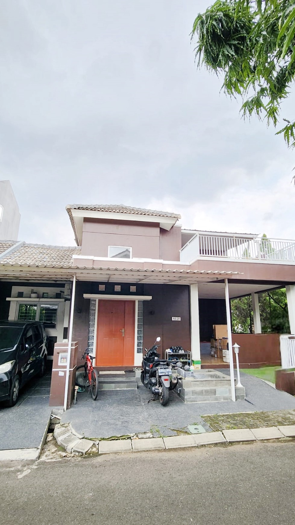 Rumah Bagus Di Althia Park Graha Raya Bintaro Jaya Tangerang Selatan