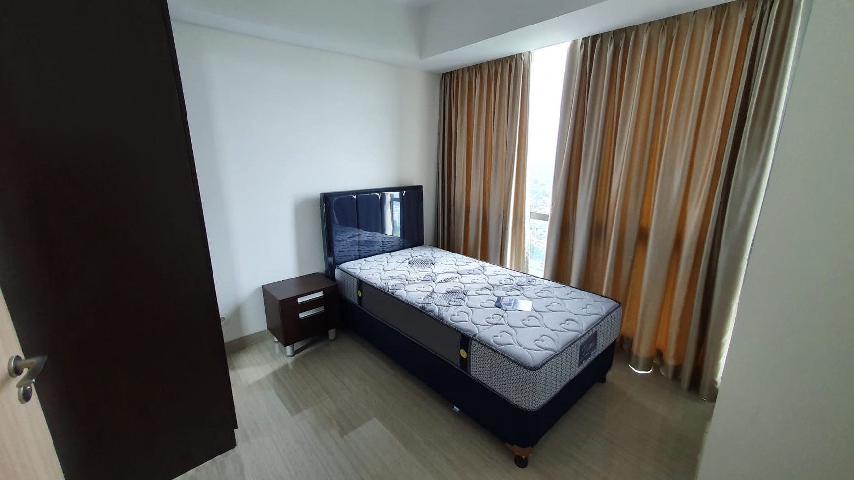 DIjual Apartemen hillcrest Lippo Karawaci Tangerang 