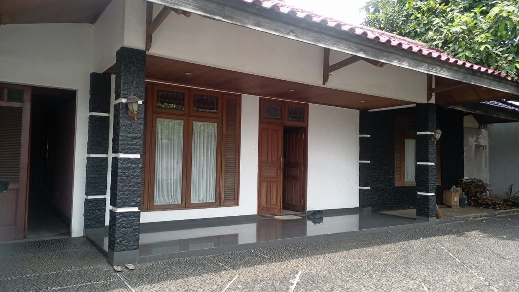 Rumah Bagus Di Jl Rengas Raya Bintaro Jakarta Selatan