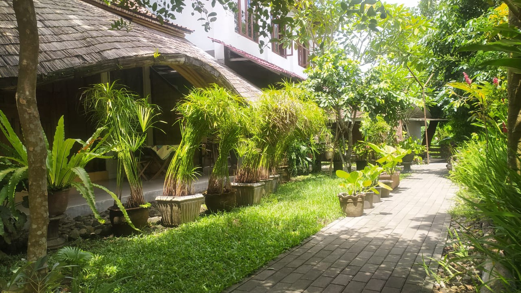 Rumah Paviliun Semi Furnish  Cocok Untuk Homestay Dekat The  Westlake Resort 