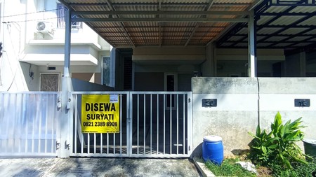 Disewakan rumah di Palem Semi - Karawaci Tangerang