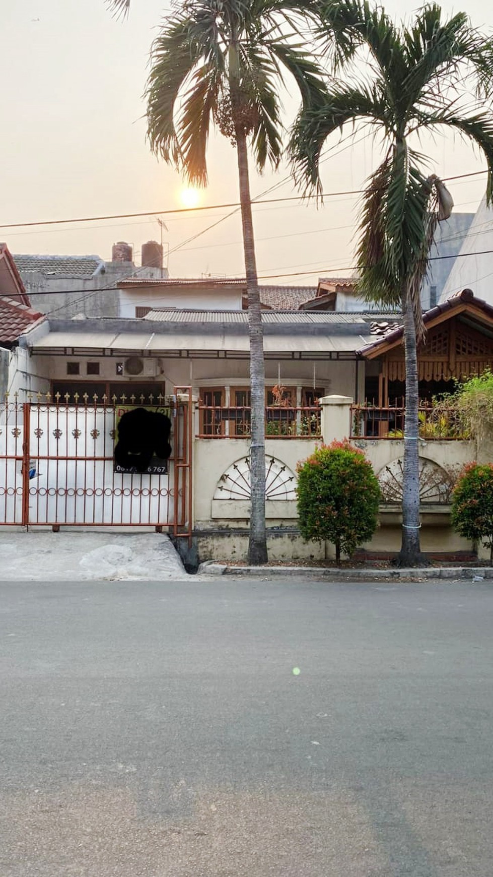 Rumah Bagus Di Jl Rempoa Permai Jakarta Selatan