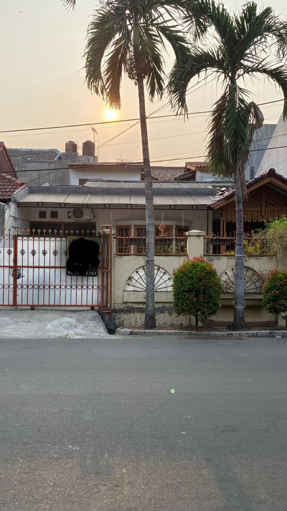 Rumah Bagus Di Komp Taman Asri Ciledug Kota Tangerang