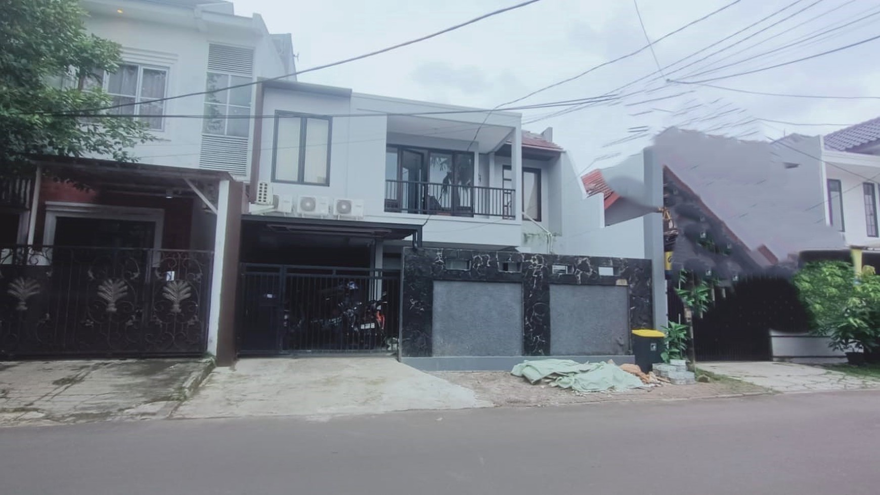 Rumah cantik siap huni di bintaro 