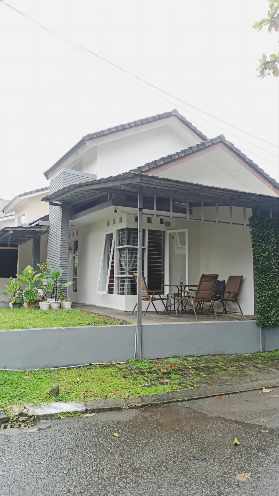 Rumah sejuk, Hoek, hadap Selatan bagus, lokasi strategis di Permata Bintaro Jaya Sektor 9
