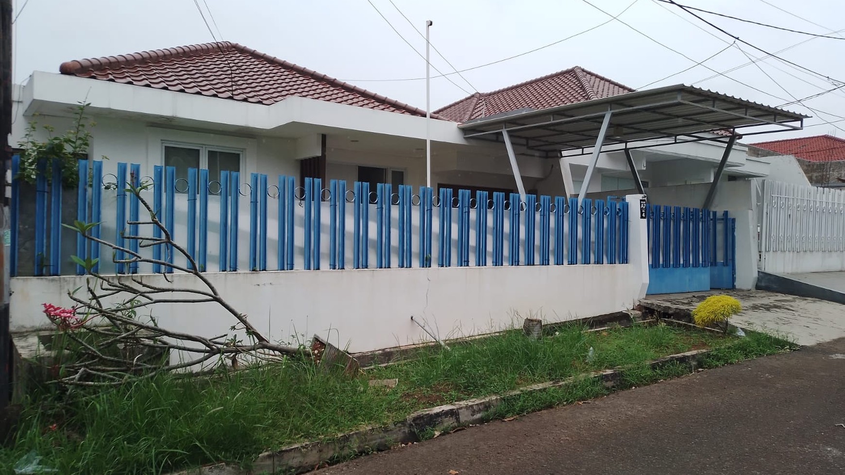 Rumah Berlokasi Menarik di TAMAN ALFA INDAH  Jakarta Barat