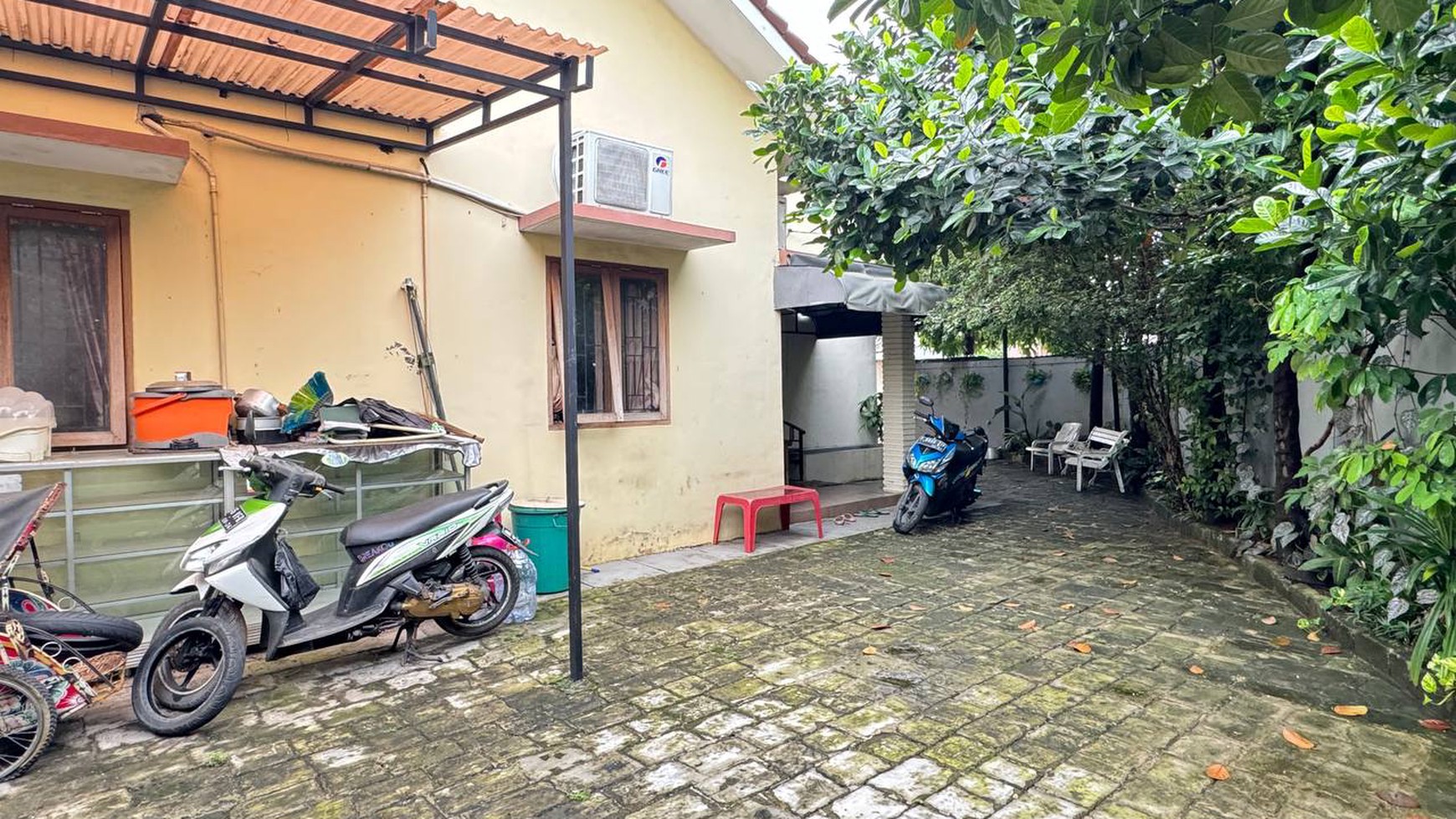 Cinangka rumah hoek harga murah