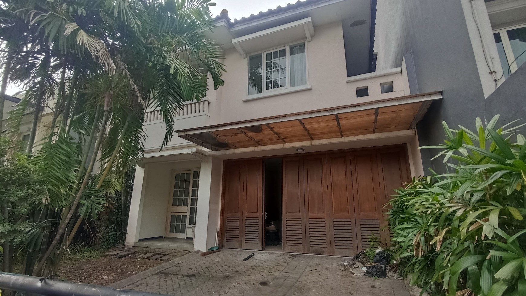 MURAH KOMERSIAL Rumah RAYA Villa Sentra Raya Citraland Surabaya Barat DOUBLE Way Jalan KEMBAR Cocok buat Segala Usaha 