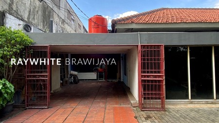 Rumah Lama Lokasi Strategis Area Dharmawangsa Kebayoran Baru