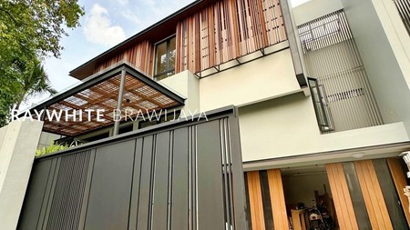 Rumah Baru Mewah Siap Huni Area Kemang Selatan