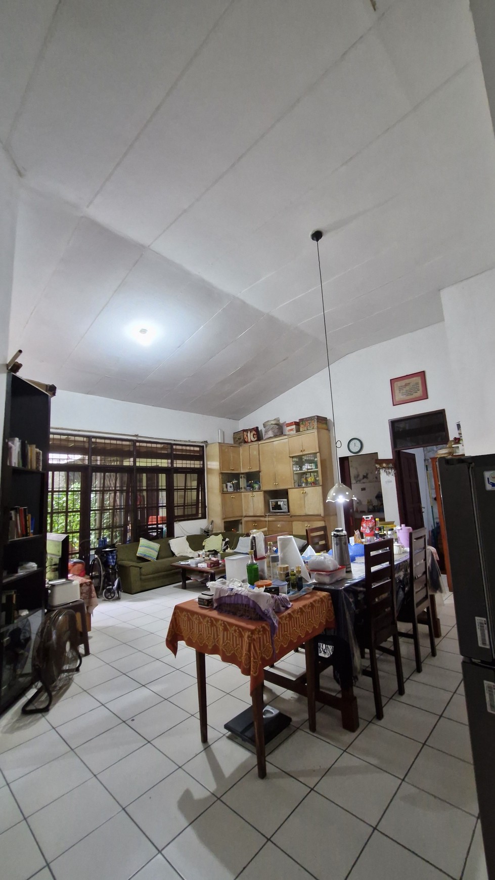 Rumah Hitung Tanah Cinere Harga Mendekati NJOP 