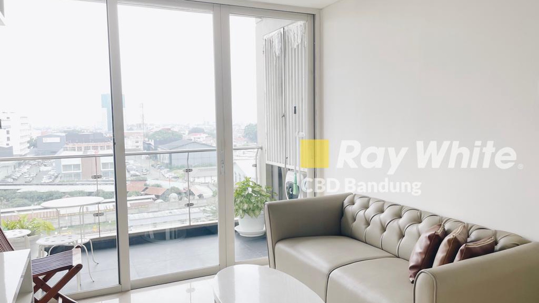 CANTIK! Disewakan Apartment Landmark Residence Type 1 Bedroom! HARGA MENARIK!