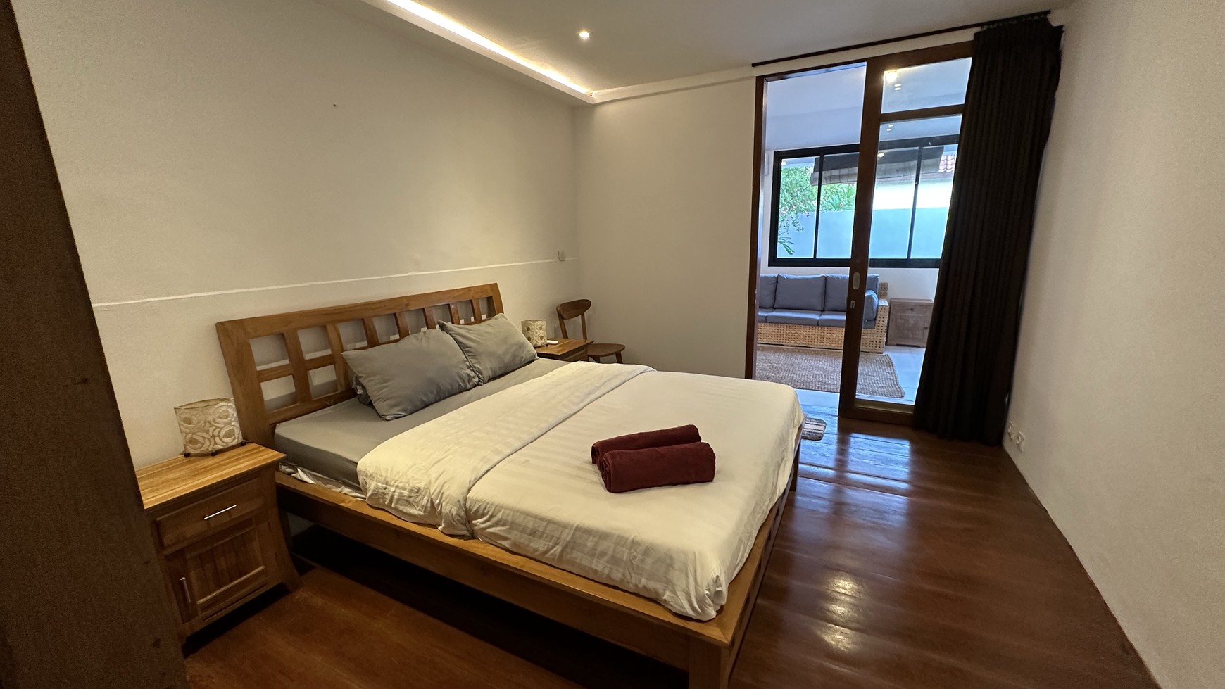 One Bedroom  Apartement on the main road of Berawa Beach