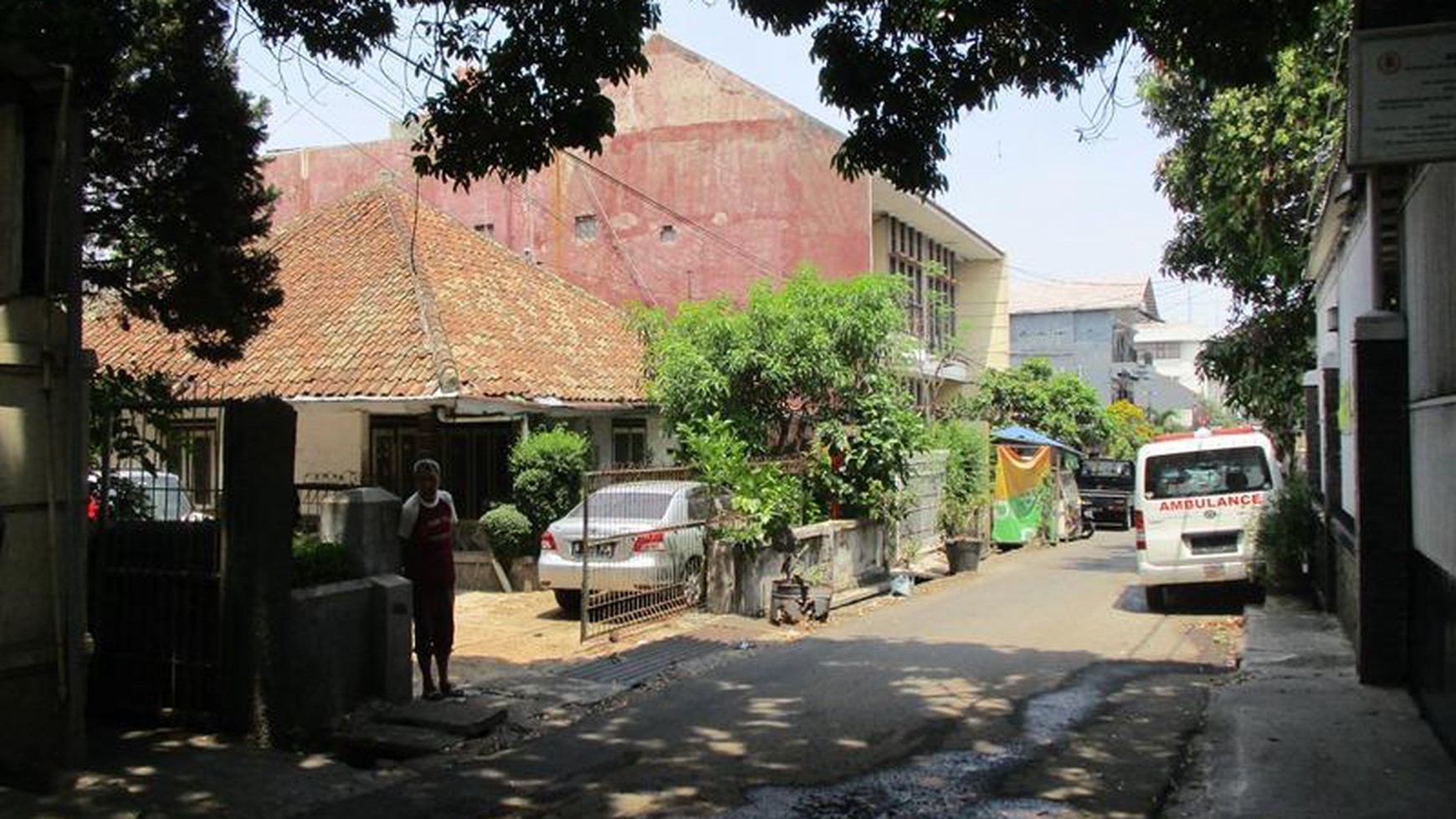 Rumah Hitung Tanah dan Lokasi Strategis @Lengkong, Bandung