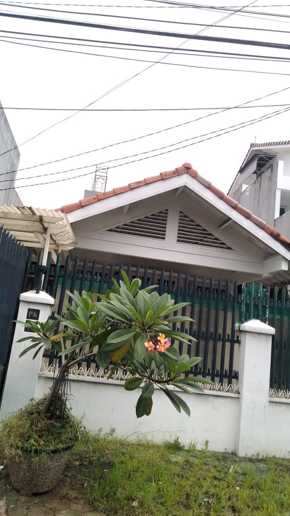 Rumah Bagus Di Jl Kartika Pinang Pondok Indah Jakarta Selatan