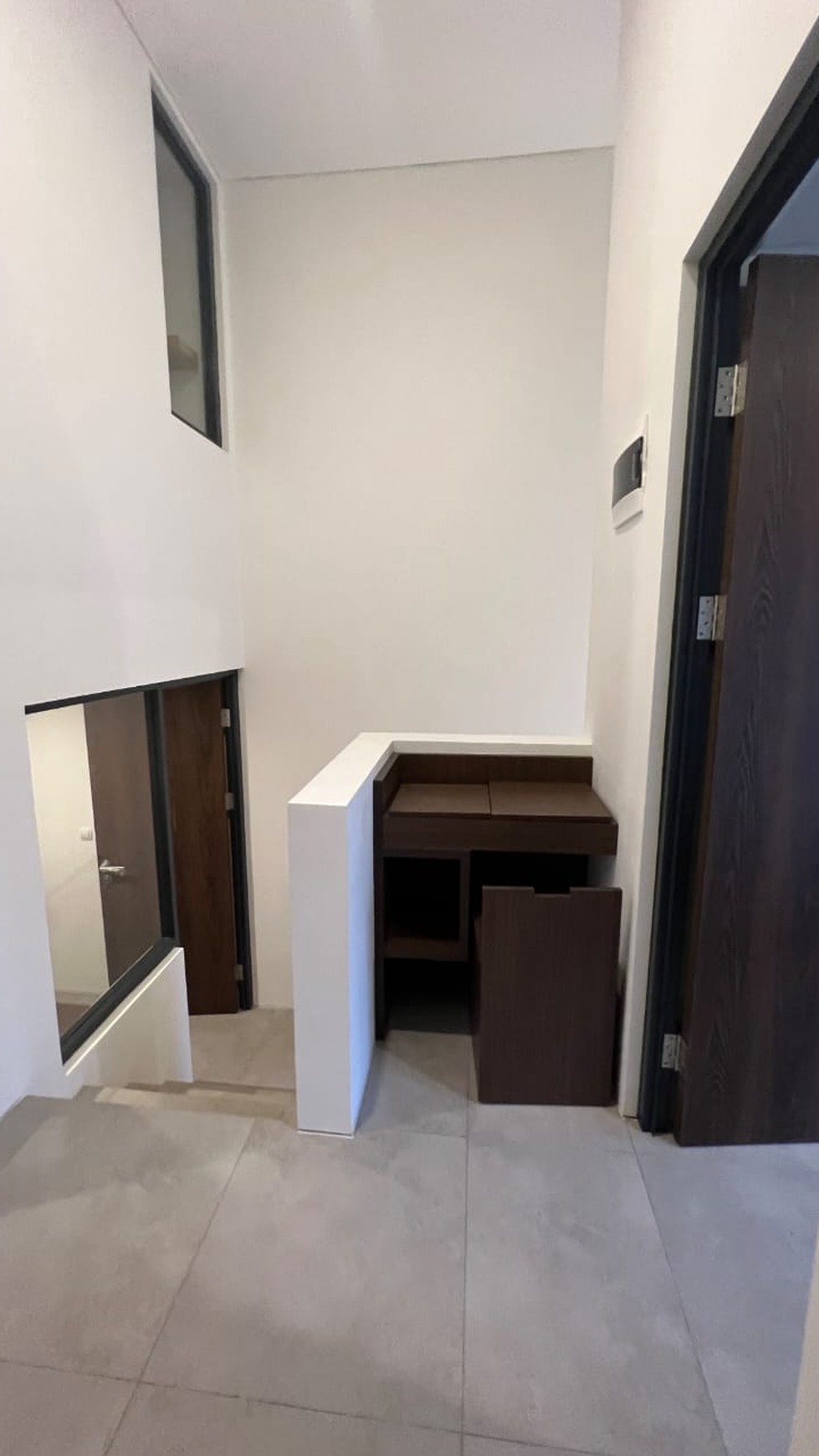 Rumah Bagus Di Freja Suites BSD Tangerang Selatan