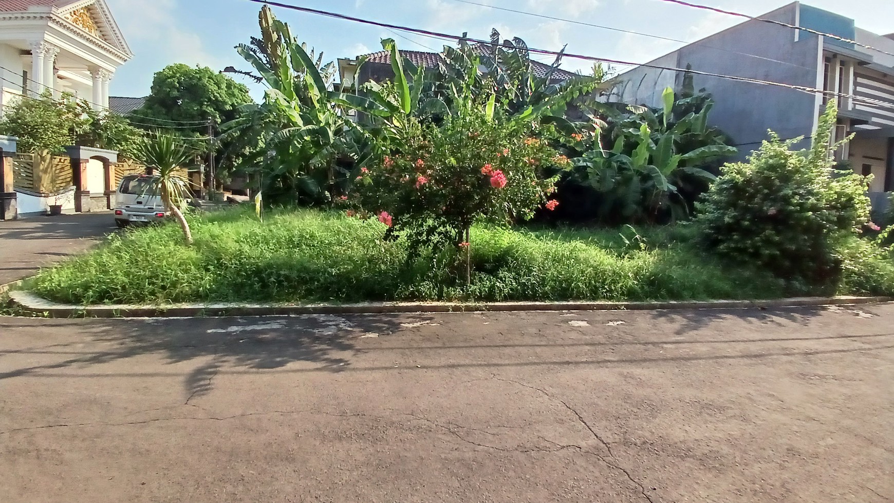 Kavling matang lokasi strategis dalam cluster di Petukangan Pesanggrahan Jakarta Selatan