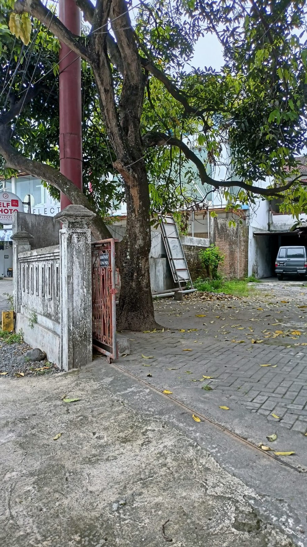 Tanah Luas 416 Meter Persegi Lokasi Jalan Ring Road Utara Depok Sleman 